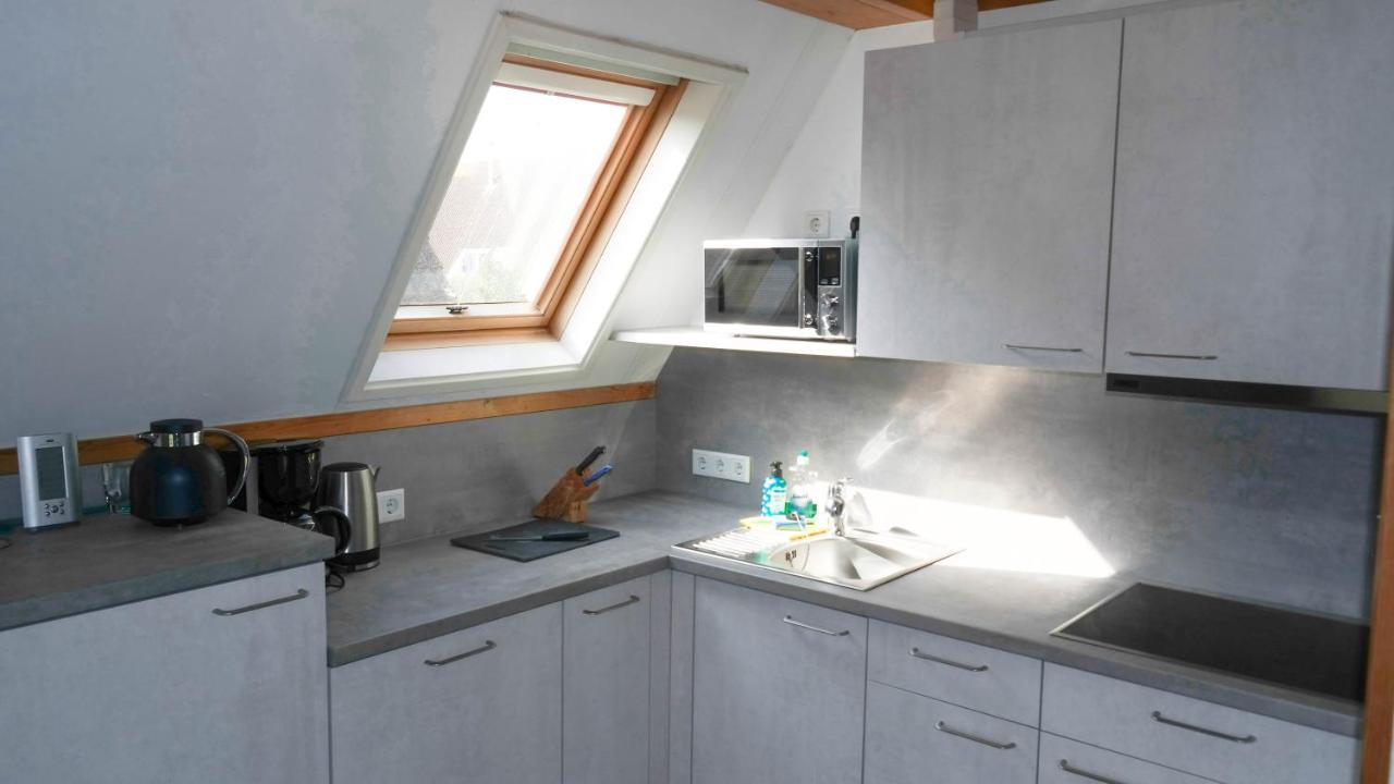 Marilu 6 Pers Allergy-Friendly House On A Typical Dutch Canal And Quiet Place Anjum Exterior photo