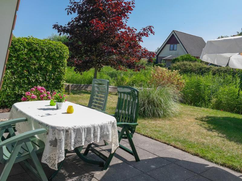 Marilu 6 Pers Allergy-Friendly House On A Typical Dutch Canal And Quiet Place Anjum Exterior photo